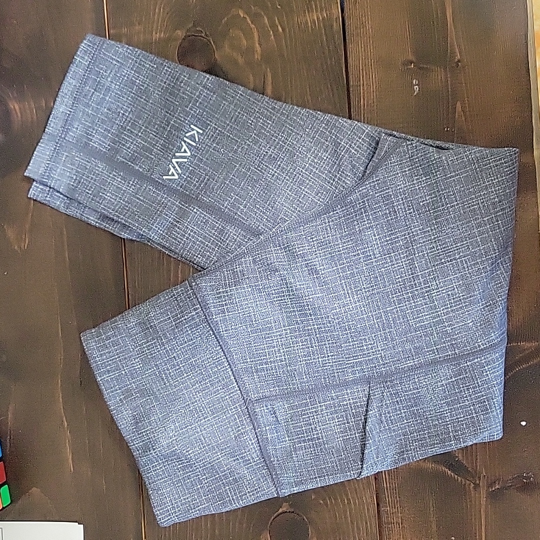 Kiava Capris